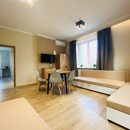 Gold Apartament Świdnik Exterior photo